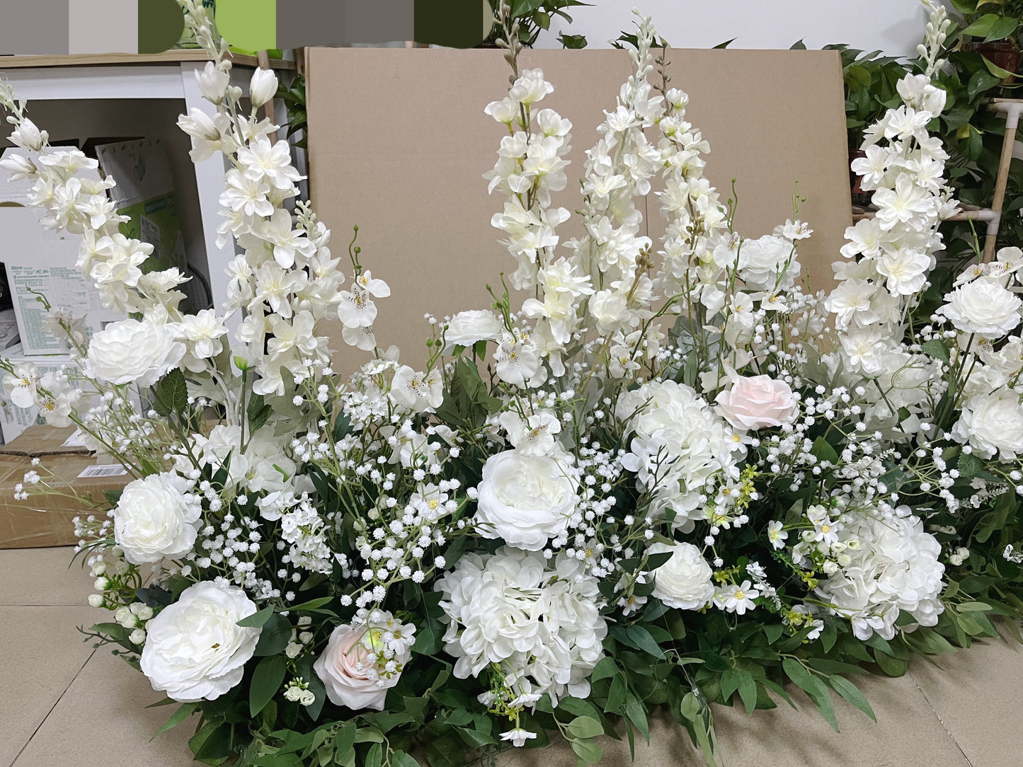 Artificial Flowers Arrangement, White wedding aisle flowers, lush floral arrangements, floral wedding centerpieces