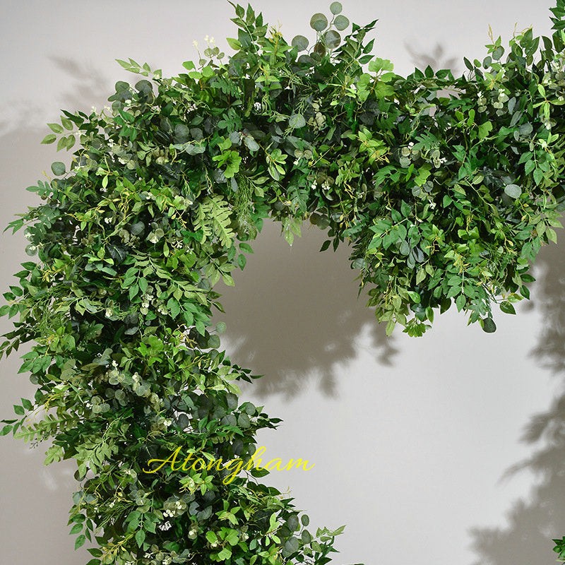 Heart-Shaped Frame Greenery Archway Flower Arrangement Restaurant Entrance Background Decor
