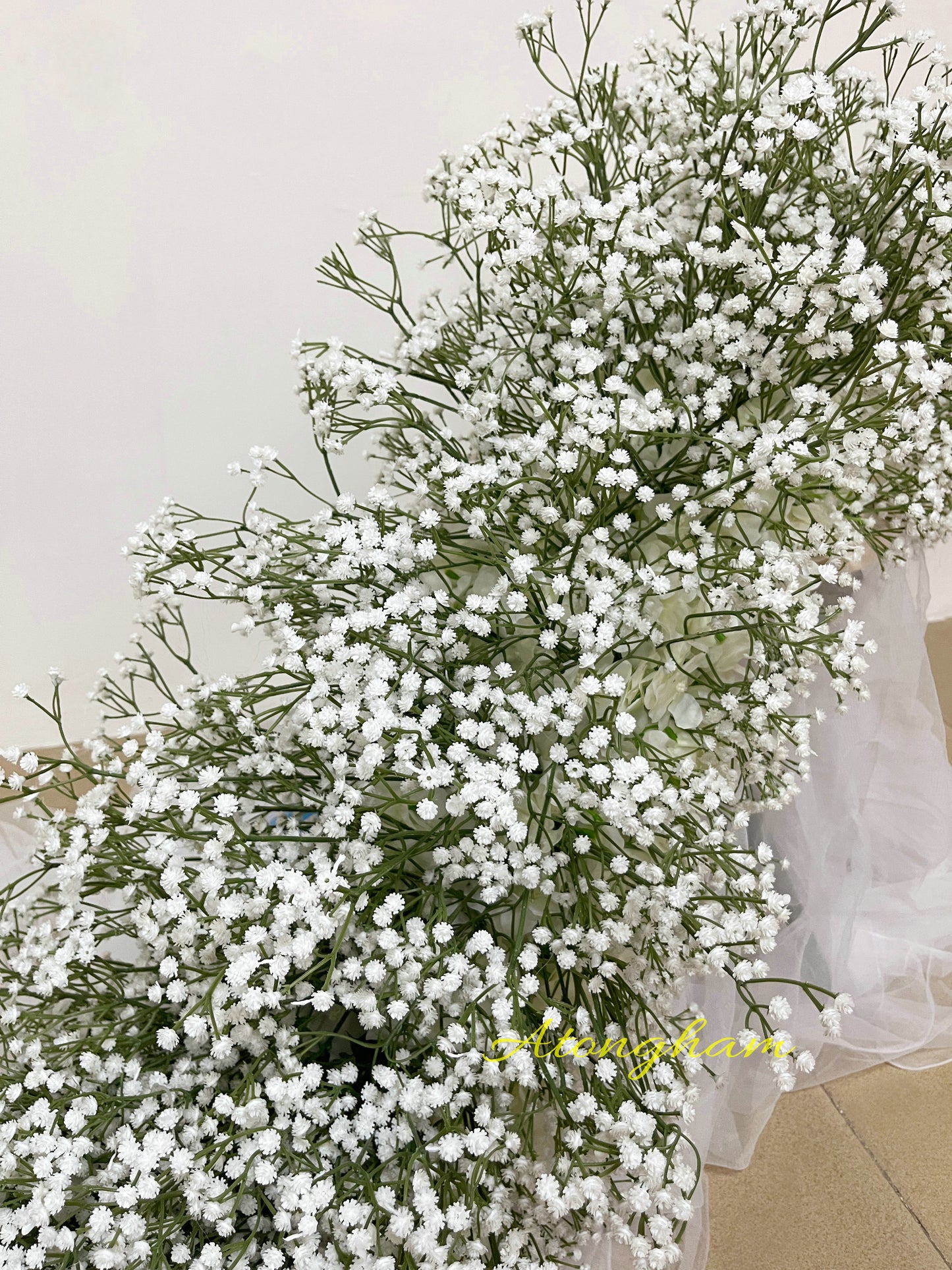 artificial white baby’s breath table centerpiece runner