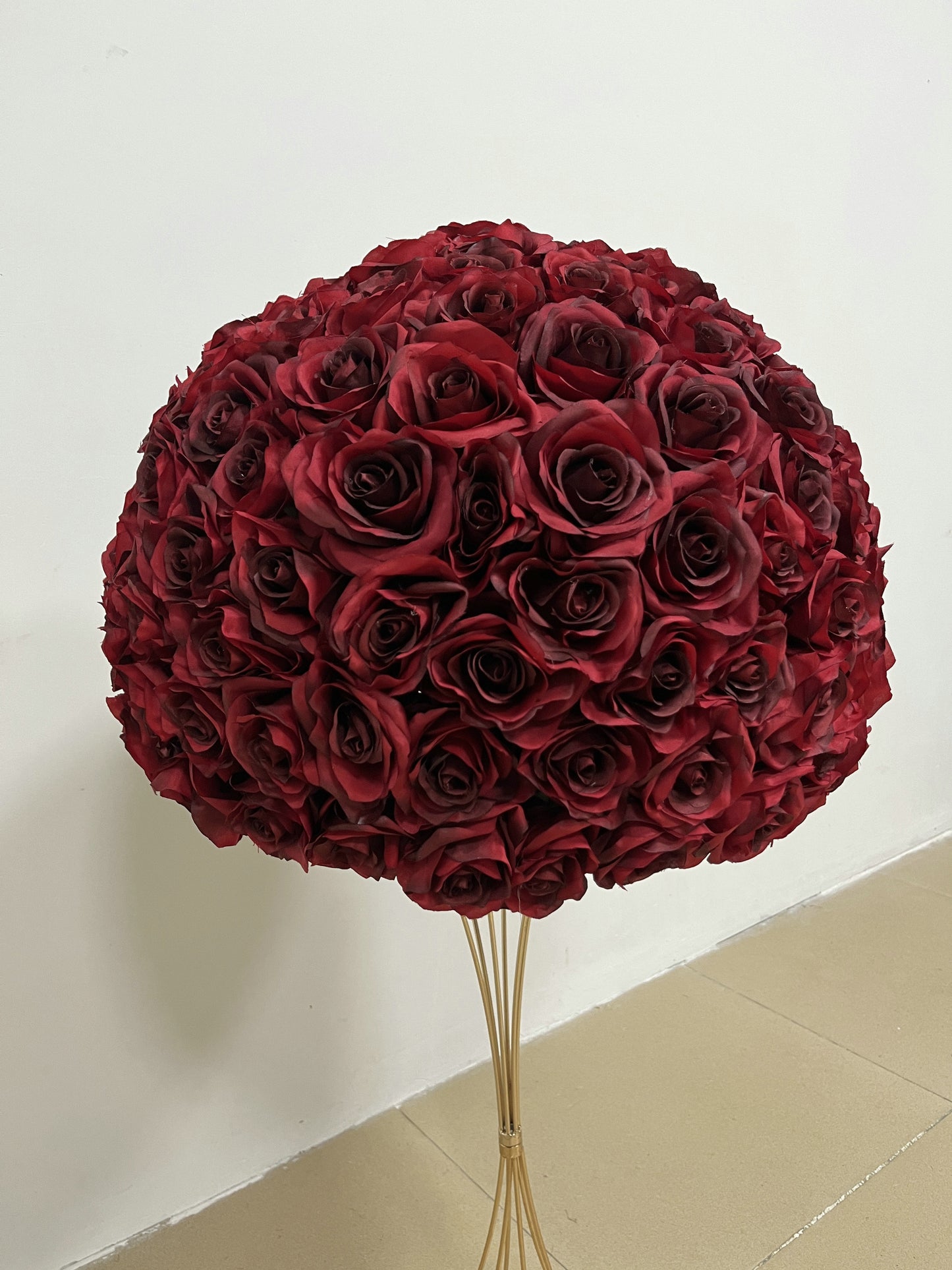 burgundy wedding table centerpiece for reception decor
