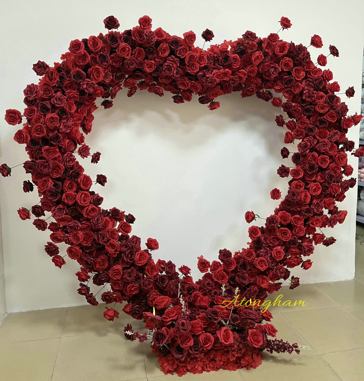 romantic red floral heart arch decoration backdrop