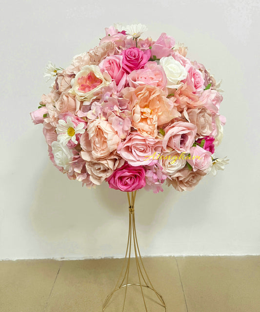 Shades of pink Bridal Bouquet Wedding Table Centerpieces Rustic Style Dinner Table Business Decor